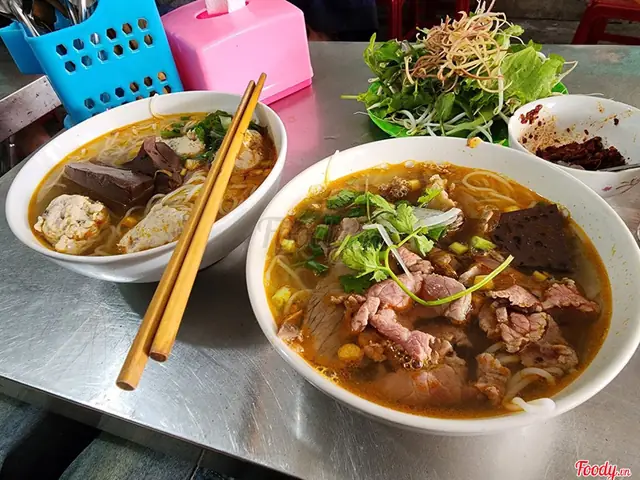 Gợi Ý Các Quán Bún Bò Huế Ở Đường Nguyễn Công Trứ Cho Thực Khách Khi Đến Huế