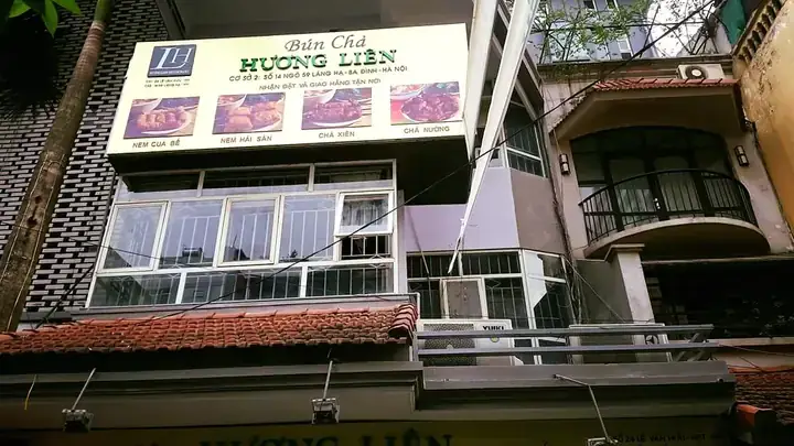 Địa Chỉ Bún Chả Hương Liên: 2 Chi Nhánh Chính, Giờ Mở Cửa Và Cách Đến