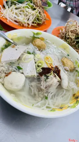 Khám Phá Bún Mọc Thanh Mai Chợ Bến Thành: Địa Chỉ, Giá 70k Và Review Cho Thực Khách Sài Gòn