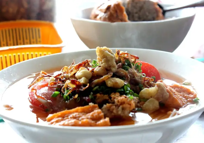 Tổng Hợp Các Quán Bún Riêu Lý Thường Kiệt Buôn Ma Thuột: Địa Chỉ Và Hương Vị Đường Phố