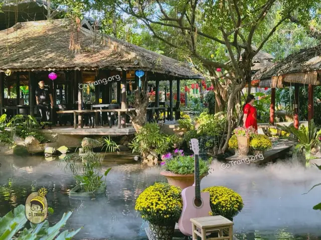 Cà Phê Hoa Đồng Nội Nha Trang – Địa Chỉ, Giờ Mở Cửa, Thực Đơn Và Trải Nghiệm Tại Trung Tâm Thành Phố