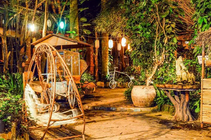 Nhà Hàng Café Vip Vường Đà Nẵng – Địa Chỉ, Thực Đơn, Giờ Mở Cửa & Thông Tin Tuyển Dụng