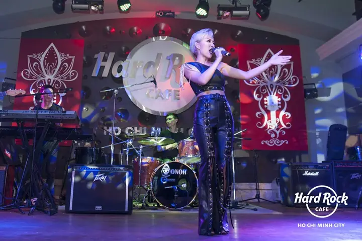 Tổng Hợp Các Chương Trình Ca Nhạc Tại Tphcm: Từ Phòng Trà Đến Liveshow Cho Người Yêu Âm Nhạc