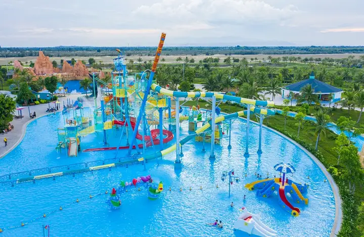 Tổng Hợp Các Điểm Vui Chơi Ở Quảng Ngãi Cho Du Khách: Từ Đảo Lý Sơn Đến Núi Thiên Ấn