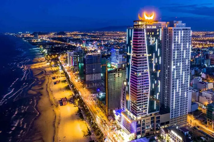 Tổng Hợp Các Khách Sạn Ở Đà Nẵng: Resort, Khách Sạn Gần Biển Và Giá Tốt Cho Người Đi Du Lịch