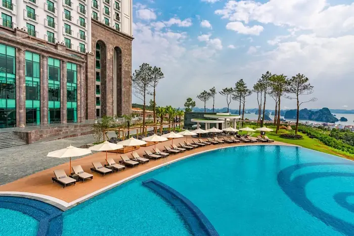 Top Các Khu Resort Ở Quảng Ninh: Đánh Giá, Vị Trí Và Lựa Chọn Phù Hợp Cho Mọi Du Khách