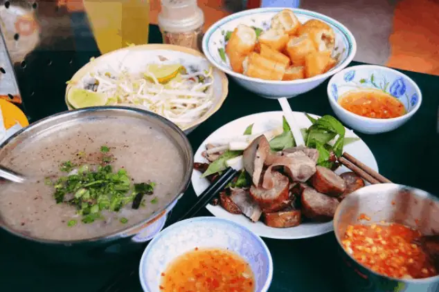 Tổng Hợp Các Quán Ăn Ngon Gần Đây Đông Khách Tại Nhiều Địa Phương