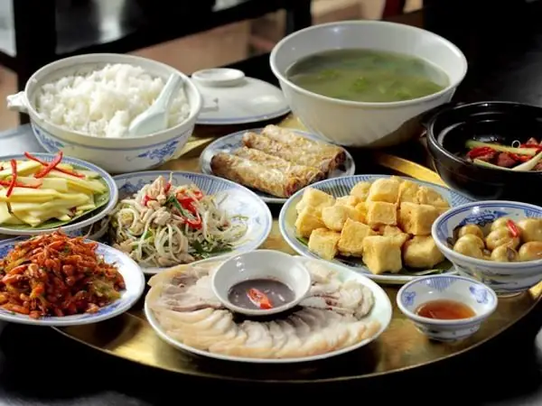 Gợi Ý Các Món Ăn Thường Ngày Miền Bắc: Thực Đơn Gia Đình Chuẩn Vị, Dễ Nấu Gợi Ý Các Món Ăn Thường Ngày Miền Bắc: Thực Đơn Gia Đình Chuẩn Vị, Dễ Nấu