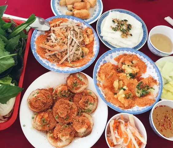 Gợi Ý Các Quán Ăn Ngon Trên Đường Đi Vũng Tàu: Điểm Dừng Chân Lý Tưởng Cho Du Khách Từ Tp Hcm Gợi Ý Các Quán Ăn Ngon Trên Đường Đi Vũng Tàu: Điểm Dừng Chân Lý Tưởng Cho Du Khách Từ Tp Hcm