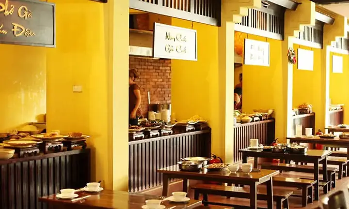 Gợi Ý Các Quán Ăn Ở Hoàng Đạo Thúy Cho Thực Khách Muốn Tìm Điểm Ăn Uống Quanh Khu Cầu Giấy