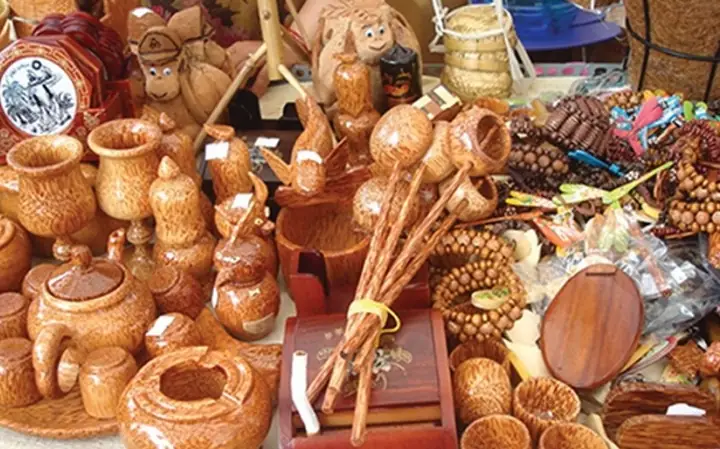 Tổng Hợp Các Sản Phẩm Thủ Công Mỹ Nghệ Từ Dừa: Đồ Dùng Và Quà Tặng Từ Gỗ, Gáo Dừa Tổng Hợp Các Sản Phẩm Thủ Công Mỹ Nghệ Từ Dừa: Đồ Dùng Và Quà Tặng Từ Gỗ, Gáo Dừa