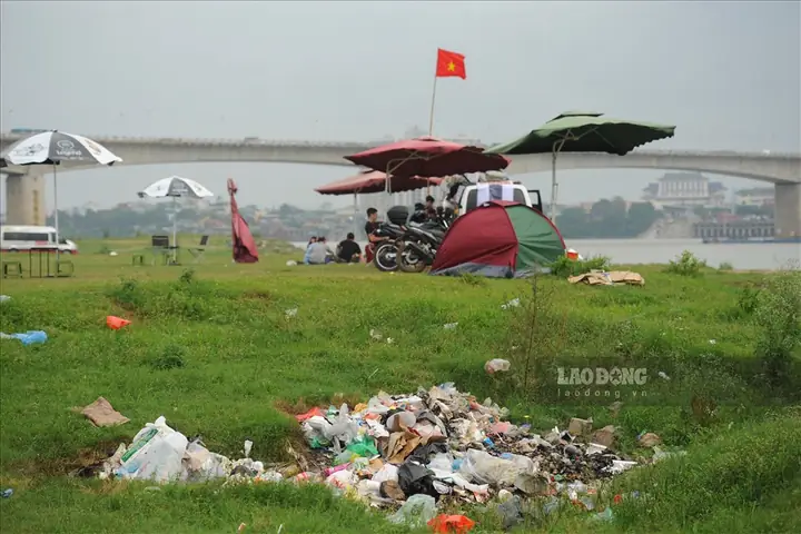 Hướng Dẫn Chi Tiết Cách Đi Ra Bãi Giữa Sông Hồng Từ Nội Đô Hà Nội Cho Chuyến Đi Cuối Tuần Hướng Dẫn Chi Tiết Cách Đi Ra Bãi Giữa Sông Hồng Từ Nội Đô Hà Nội Cho Chuyến Đi Cuối Tuần