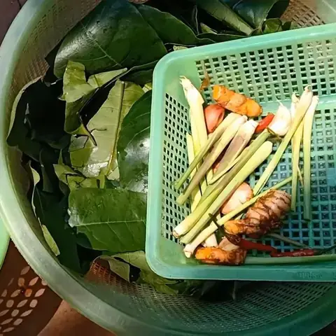 Cách Nấu Canh Lá Lằng Với Cá Chuẩn Vị Đắng Thanh, Bùi Ngọt Miền Quê