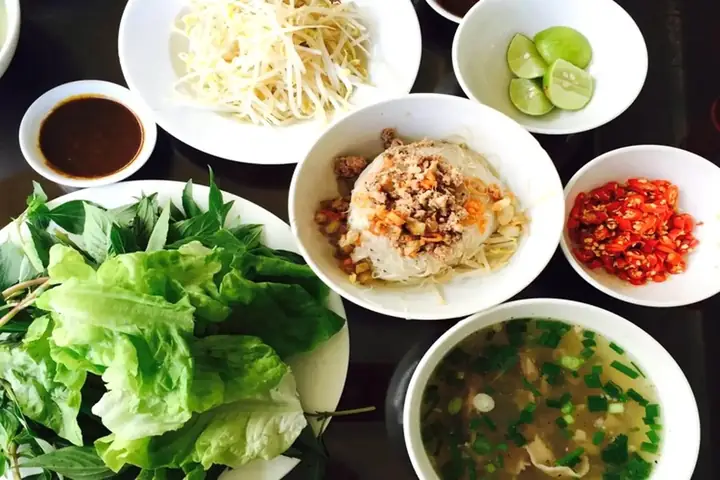 Cách Nấu Phở Khô Gà Gia Lai Chuẩn Vị Tại Nhà Cách Nấu Phở Khô Gà Gia Lai Chuẩn Vị Tại Nhà