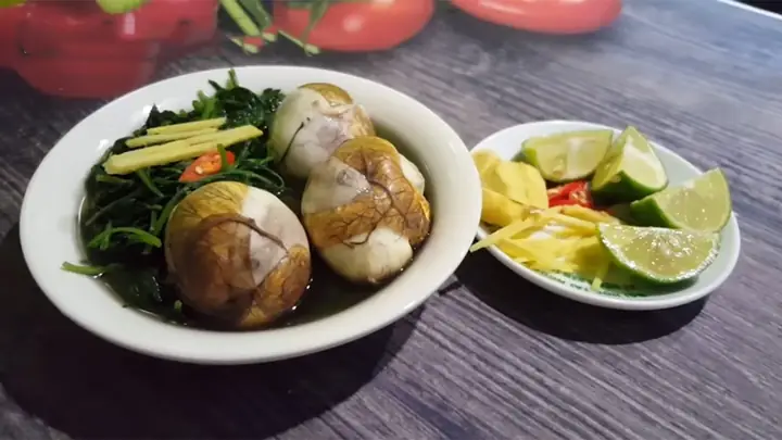 Cách Nấu Rau Ngải Cứu Với Trứng Vịt Lộn Hầm Bổ Dưỡng Cho Gia Đình Cách Nấu Rau Ngải Cứu Với Trứng Vịt Lộn Hầm Bổ Dưỡng Cho Gia Đình