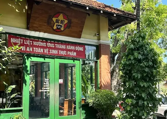 Tìm Hiểu Bắc Việt Coffee Lạch Tray Hải Phòng: Địa Chỉ, Thực Đơn Và Không Gian Hoài Cổ Tìm Hiểu Bắc Việt Coffee Lạch Tray Hải Phòng: Địa Chỉ, Thực Đơn Và Không Gian Hoài Cổ