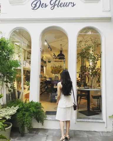 Khám Phá Các Quán Cafe Phong Cách Châu Âu Tại Hà Nội: Không Gian Lãng Mạn Tựa Trời Âu Khám Phá Các Quán Cafe Phong Cách Châu Âu Tại Hà Nội: Không Gian Lãng Mạn Tựa Trời Âu