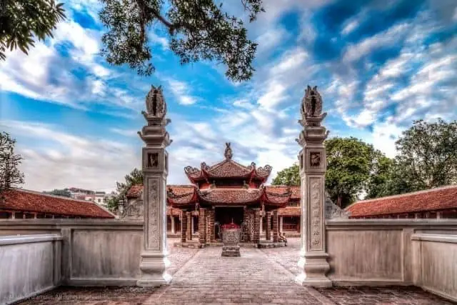 Tổng Hợp Địa Điểm Cầu Công Danh Sự Nghiệp: Các Chùa, Đền Linh Thiêng Tiêu Biểu Tại Hà Nội, Tp.hcm Và Việt Nam