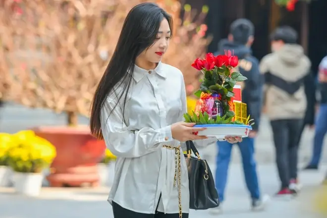 Cách Cầu Duyên Tại Chùa Hà: Hướng Dẫn Chi Tiết, Lưu Ý Trang Phục Và Lễ Vật
