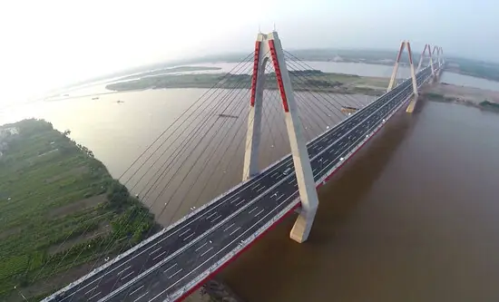 Giải Đáp Cầu Nhật Tân Cao Bao Nhiêu Mét: Chiều Cao Trụ Tháp 111m Và Quy Mô Công Trình