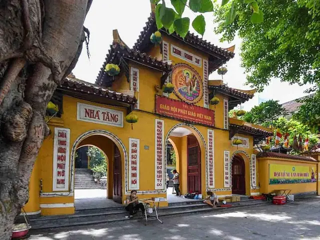 Cầu Tài Lộc Đi Chùa Nào Hà Nội: Top Các Ngôi Chùa Linh Thiêng Nên Ghé Đầu Năm