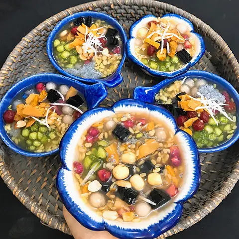 Top 10 Quán Chè Cung Đình Huế Ngon Nhất – Địa Chỉ, Giá, Món Đặc Trưng Cho Tín Đồ Ẩm Thực Top 10 Quán Chè Cung Đình Huế Ngon Nhất – Địa Chỉ, Giá, Món Đặc Trưng Cho Tín Đồ Ẩm Thực