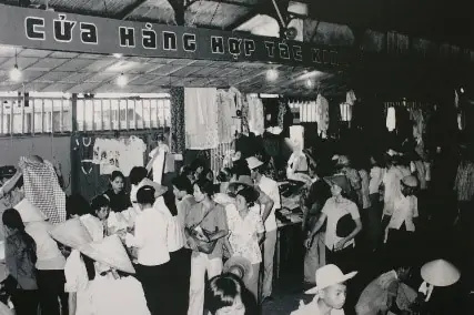 Khám Phá Lịch Sử Và Nét Đặc Trưng Của Chợ Đồng Xuân Hà Nội Xưa