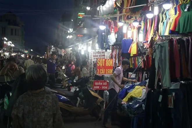 Top 10 Chợ Giá Rẻ Ở Sài Gòn: Địa Chỉ Mua Sắm Tiết Kiệm Cho Người Tiêu Dùng