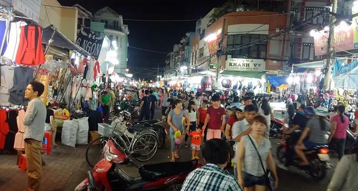 Chợ Hạnh Thông Tây Có Bán Ban Ngày Không? Giờ Họp Chợ Và Kinh Nghiệm Mua Sắm