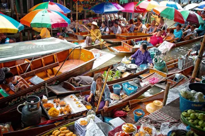Chơi Gì Ở Bangkok Thái Lan? 7 Địa Điểm Không Thể Bỏ Qua Cho Mọi Du Khách Chơi Gì Ở Bangkok Thái Lan? 7 Địa Điểm Không Thể Bỏ Qua Cho Mọi Du Khách