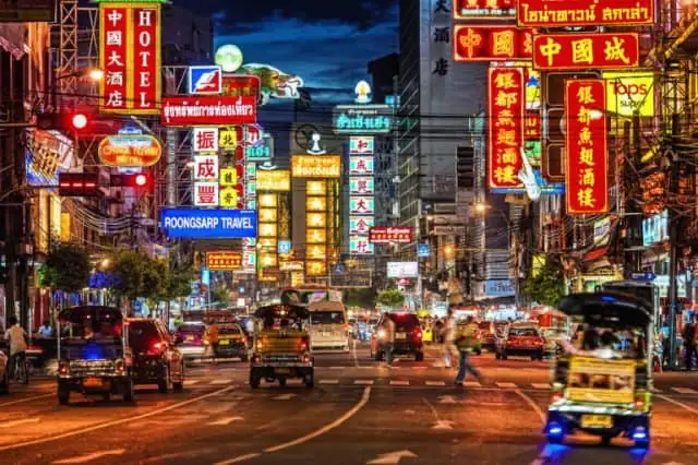 Chơi Gì Ở Bangkok Thái Lan? 7 Địa Điểm Không Thể Bỏ Qua Cho Mọi Du Khách Chơi Gì Ở Bangkok Thái Lan? 7 Địa Điểm Không Thể Bỏ Qua Cho Mọi Du Khách