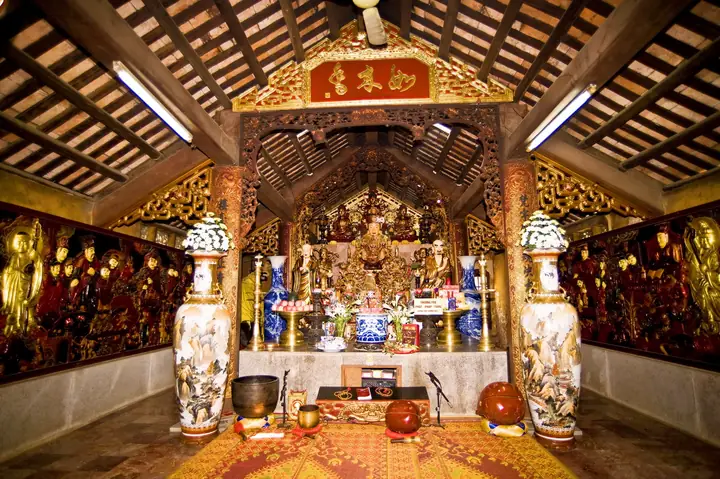 Chùa Thiên Trù Chùa Hương Thờ Ai: Giải Đáp Ai Là Người Được Thờ Tại Các Điện Trong Quần Thể Chùa Hương