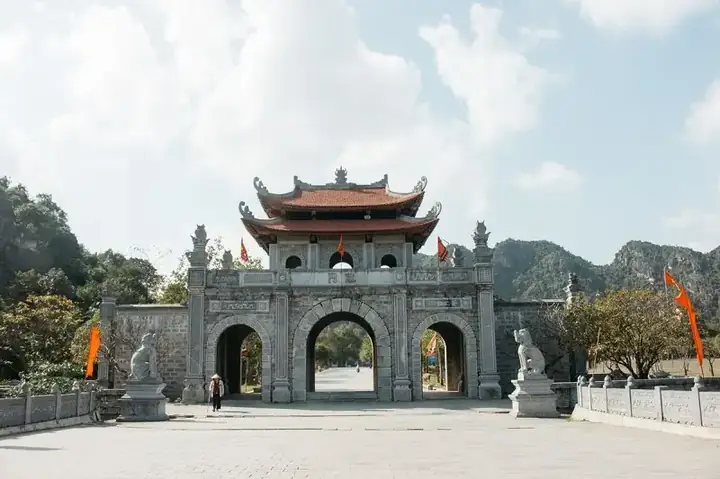 Xác Định Cố Đô Hoa Lư Ở Tỉnh Nào: Vị Trí Hành Chính Thuộc Tỉnh Ninh Bình
