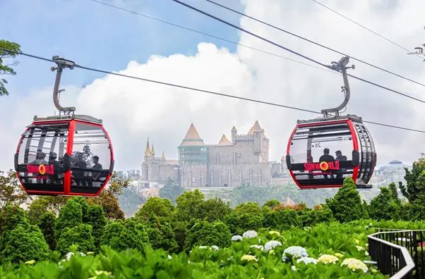 Có Nên Đi Bà Nà Hills Không? Đánh Giá Thực Tế Và Kinh Nghiệm Chọn Tự Túc Hay Tour