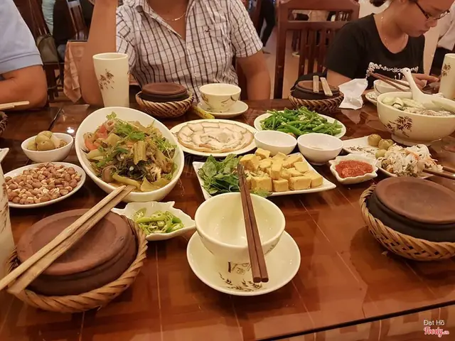 Cơm Niêu Giỏ Cua Đồng Đà Nẵng – Địa Chỉ, Thực Đơn, Giá Và Trải Nghiệm Thực Tế