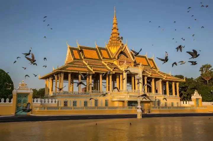 Khám Phá Các Công Trình Kiến Trúc Tiêu Biểu Của Campuchia Dành Cho Người Yêu Du Lịch Và Văn Hóa Khám Phá Các Công Trình Kiến Trúc Tiêu Biểu Của Campuchia Dành Cho Người Yêu Du Lịch Và Văn Hóa