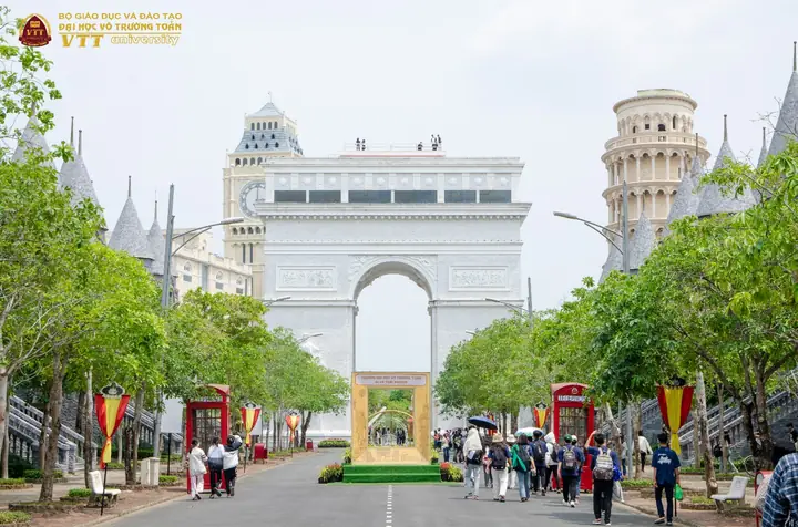 Khám Phá Công Viên Đại Học Võ Trường Toản: Vị Trí, Giá Vé Và Trải Nghiệm Chơi Xuất Sắc