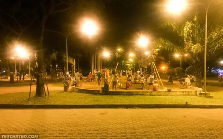 Công Viên Gia Định Về Đêm: Hướng Dẫn Chi Tiết Giờ Mở Cửa, Hoạt Động Và Trải Nghiệm An Toàn