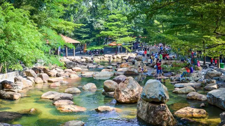 Gợi Ý Các Địa Điểm Đi Chơi Ở Sài Gòn Cuối Tuần Cho Người Muốn Đổi Gió