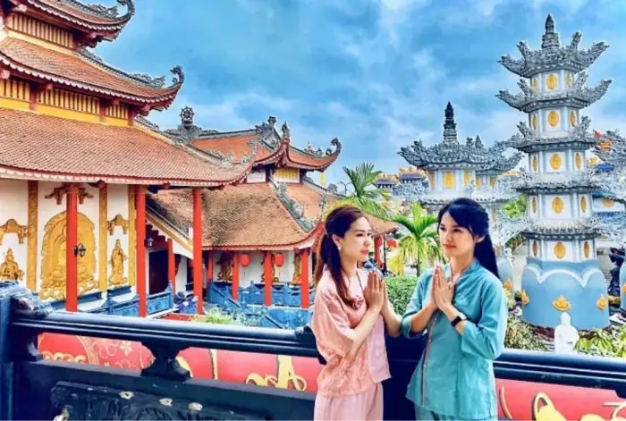 Tổng Hợp Danh Sách Các Chùa Ở Hải Phòng Đẹp Và Linh Thiêng Dành Cho Du Khách