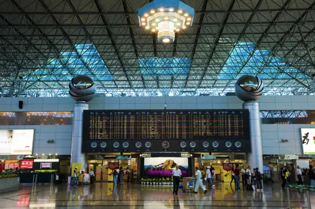 Khoảng Cách Từ Sân Bay Đào Viên Đến Trung Tâm Đài Bắc Và Các Cách Di Chuyển Cho Du Khách