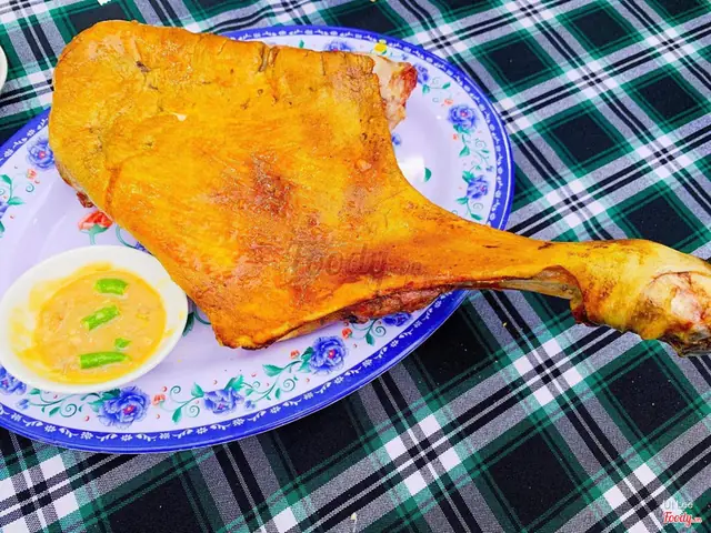 Đặc Sản Dê Bé Hải Đà Nẵng: Địa Chỉ, Thực Đơn, Giá Cả Và Cách Thưởng Thức
