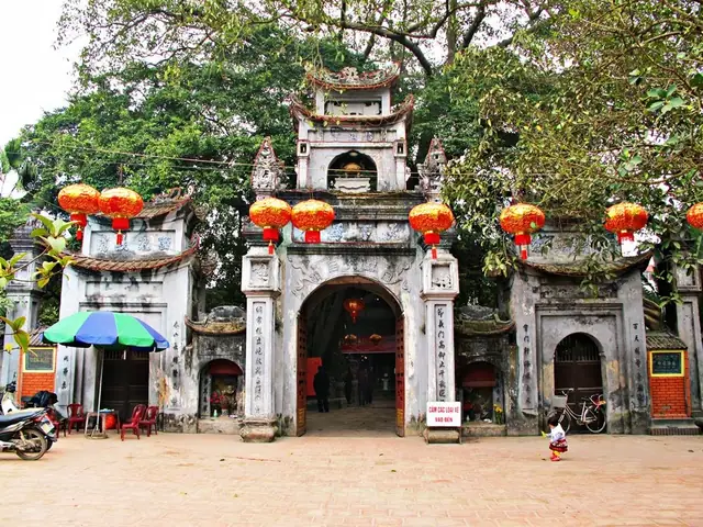 Đền Mẫu Hưng Yên Ở Đâu: Địa Chỉ Và Thông Tin Về Chốn Linh Thiêng Phố Hiến