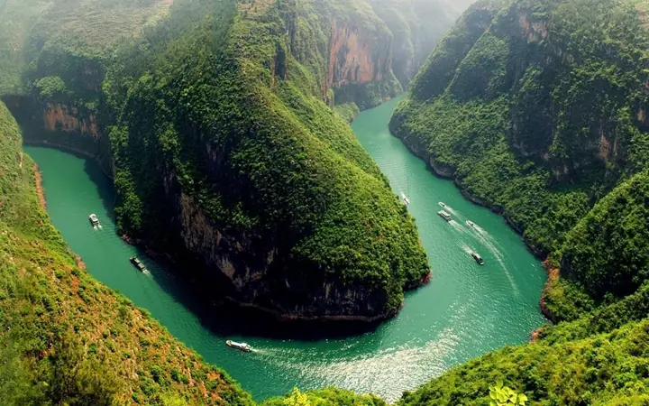 Kinh Nghiệm Đi Thuyền Trên Sông Nho Quế: Giá Vé, Thời Gian Và Hành Trình Ngắm Cảnh Hà Giang