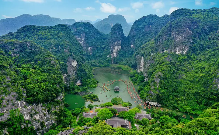 Khám Phá Di Tích Tràng An Ninh Bình: Quần Thể Danh Thắng Di Sản Thế Giới Hỗn Hợp