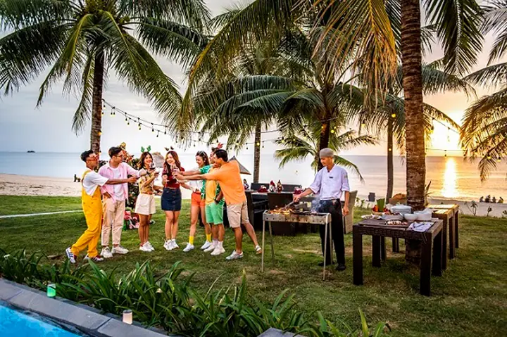 Gợi Ý Tour Và Địa Điểm Du Lịch Tết Nguyên Đán Trong Nước Cho Gia Đình Đón Xuân