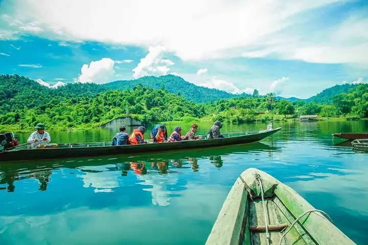 Tổng Hợp Các Địa Điểm Du Lịch Nghệ An – Hà Tĩnh Nổi Bật Cho Người Muốn Khám Phá Miền Trung