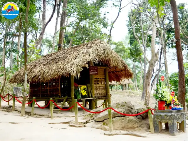 Hướng Dẫn Du Lịch Sơn Dương, Tuyên Quang: Địa Điểm Tham Quan, Ẩm Thực & Lưu Trú