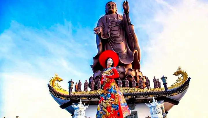 Top 7 Địa Điểm Du Lịch Tâm Linh Ở An Giang Mà Bạn Không Nên Bỏ Qua
