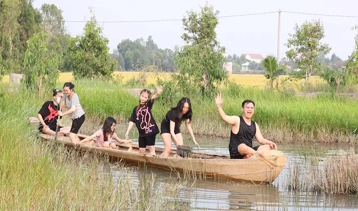 Khám Phá Các Điểm Du Lịch Nổi Bật Ở Tam Nông, Đồng Tháp: Hướng Dẫn Chi Tiết Cho Du Khách